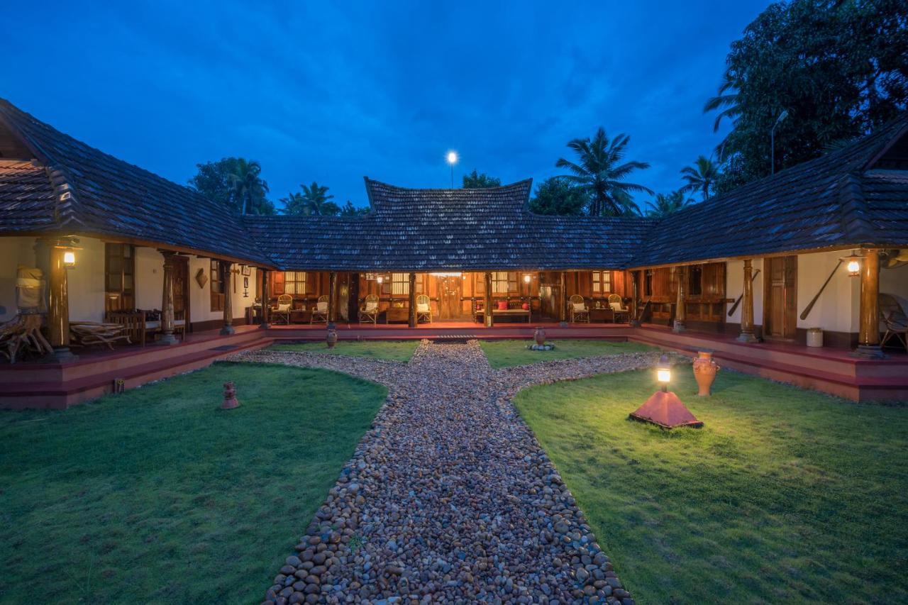 Emerald Isle Alappuzha Buitenkant foto